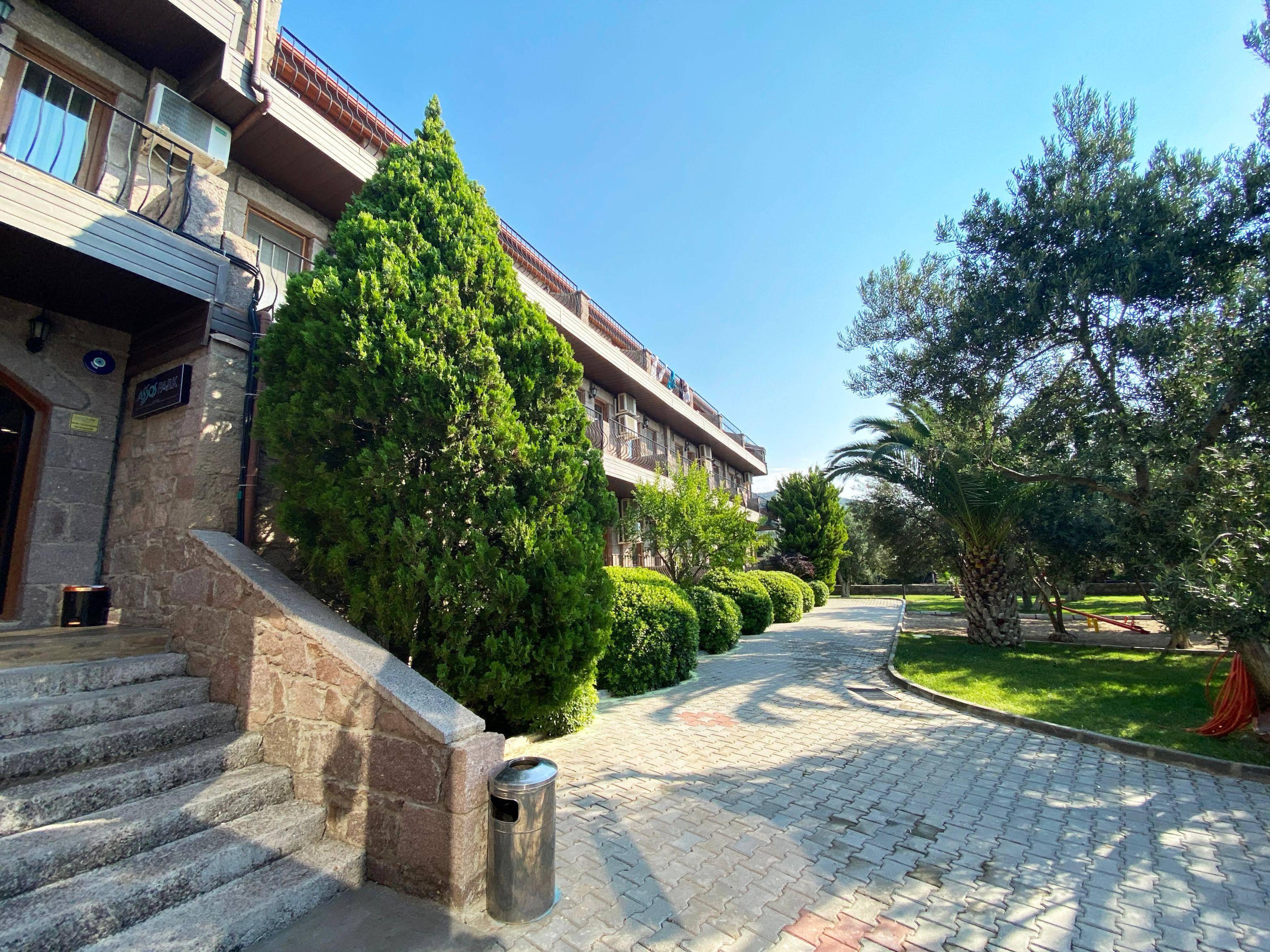 Assos Park Hotel Ngoại thất bức ảnh