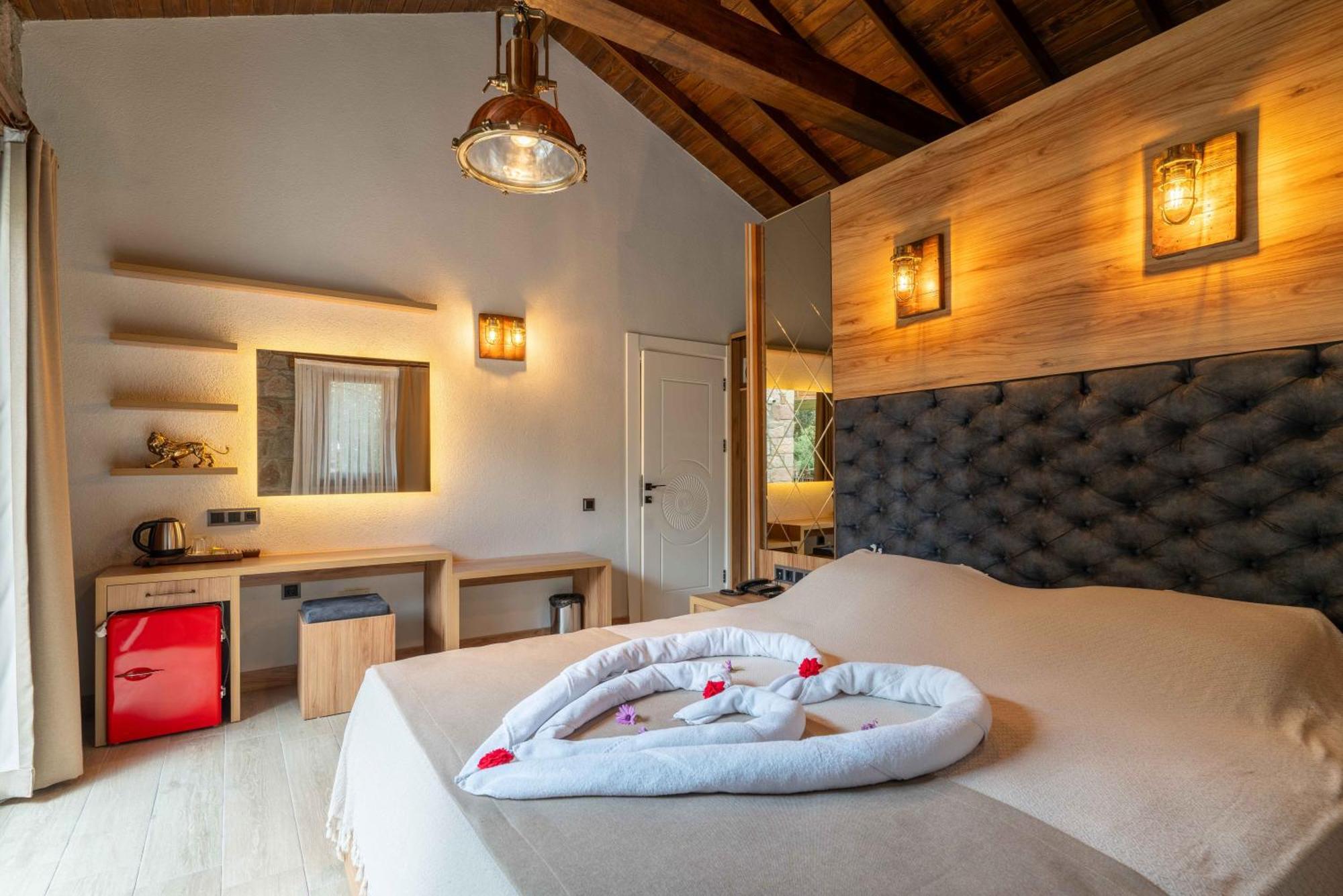Assos Park Hotel Ngoại thất bức ảnh